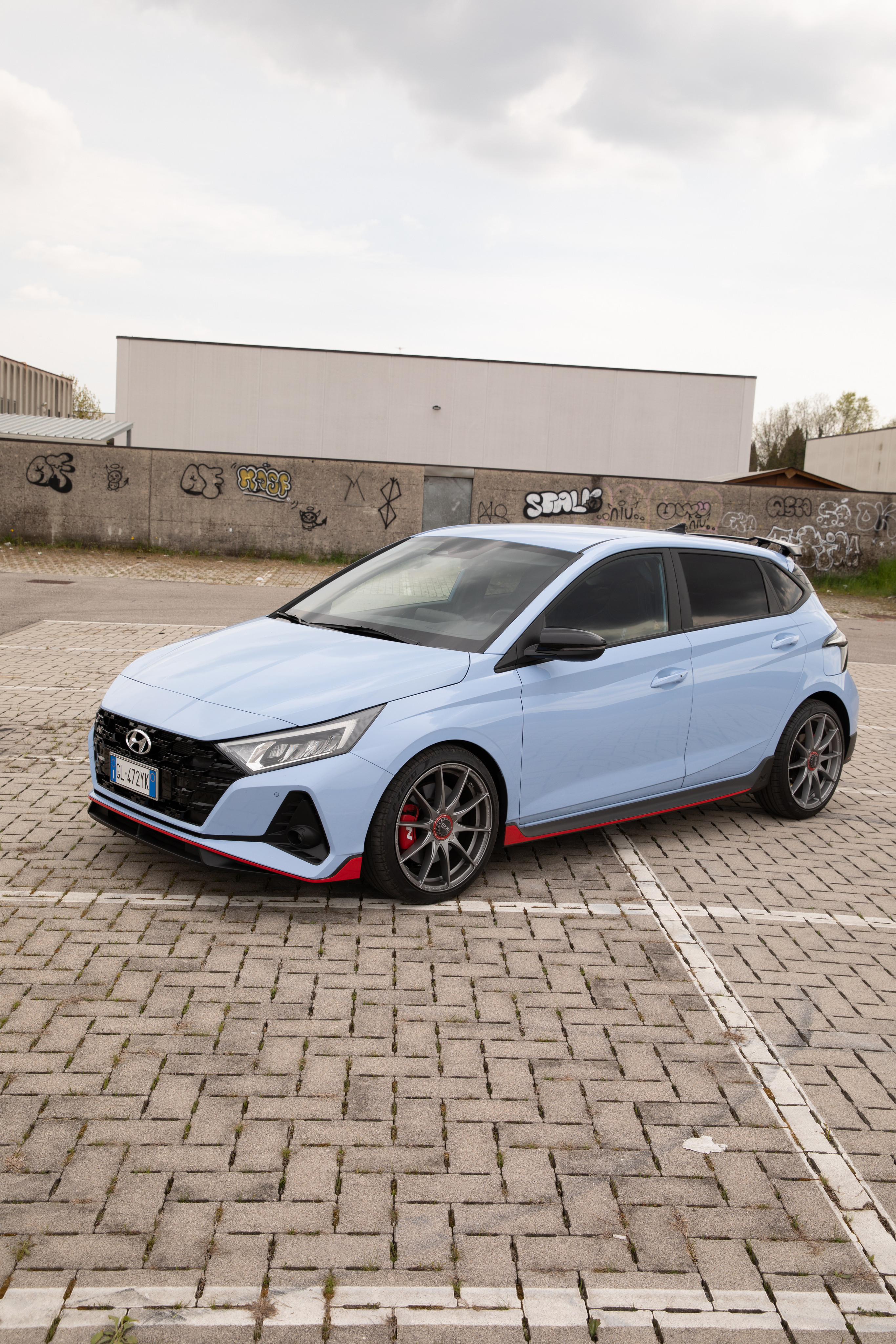 製品情報 - Formula HLT 5H - OZ Racing