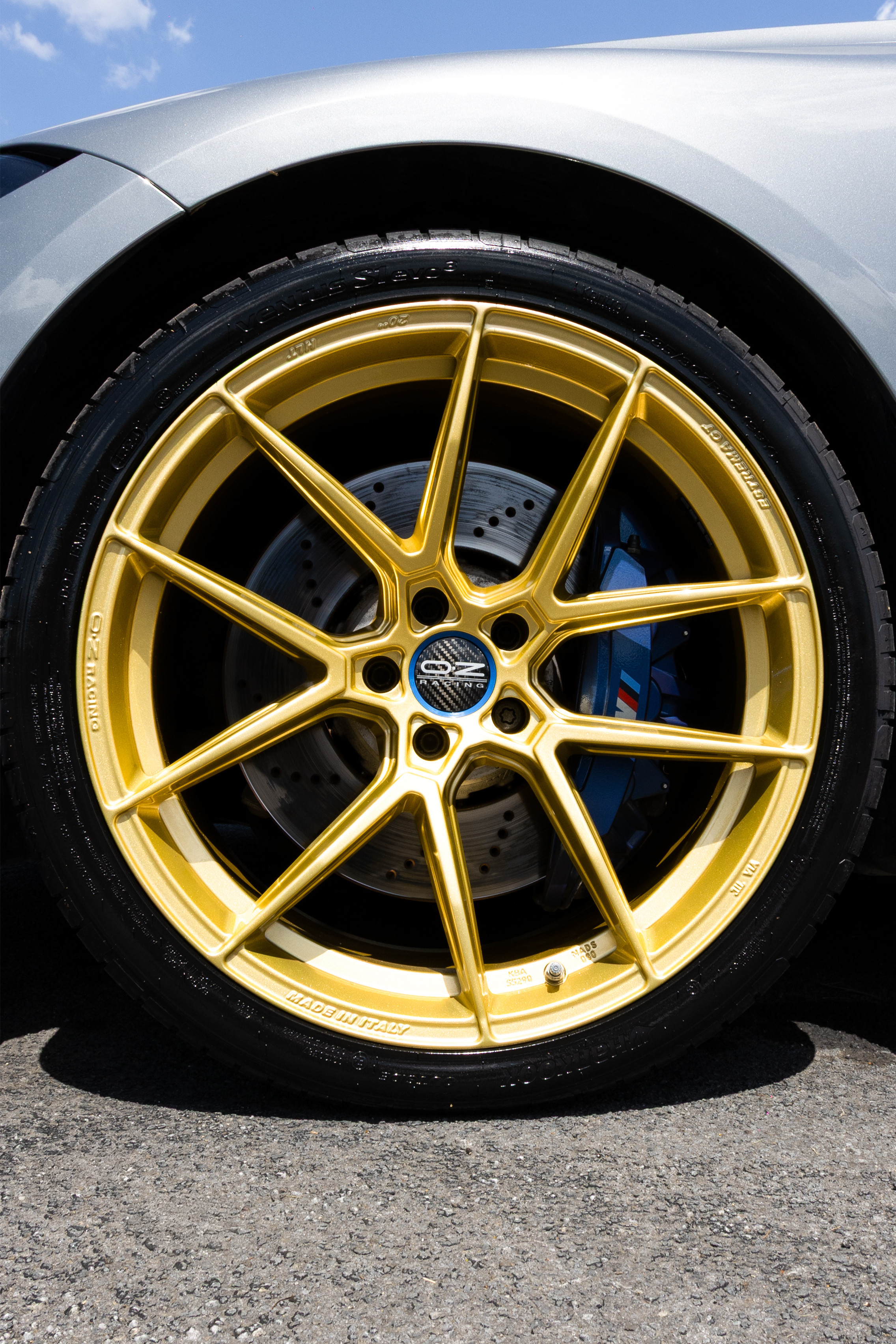 OZ Racing スポーツホイール & Bridgestone スリックタイヤ O・Z / O・Z Racing SUPERTURISMO GT-EVO のパーツレビュー
