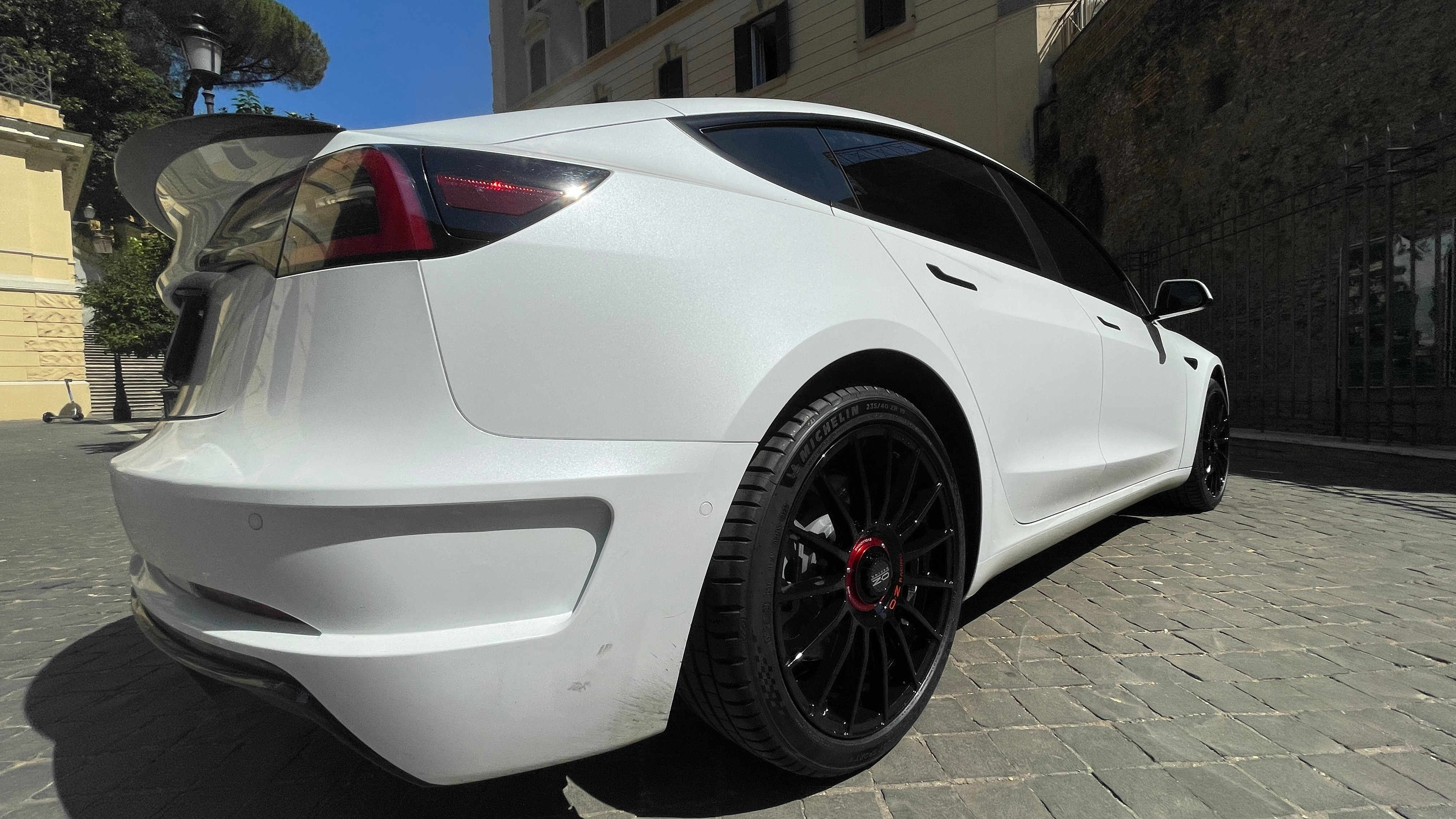 製品情報 - Superturismo Evoluzione - OZ Racing 製品情報 - Superturismo Evoluzione - OZ Racing