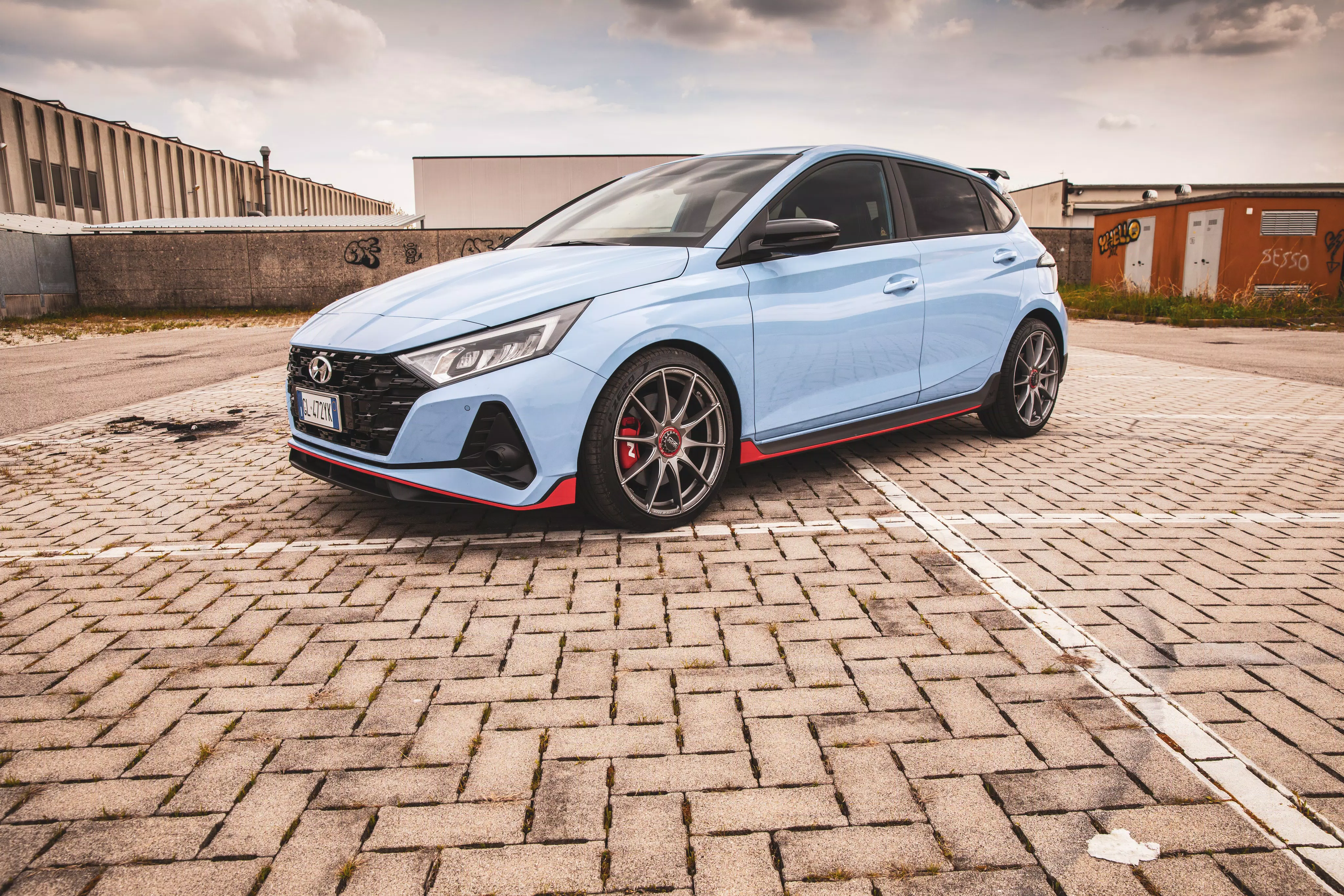 製品情報 - Formula HLT 5H - OZ Racing